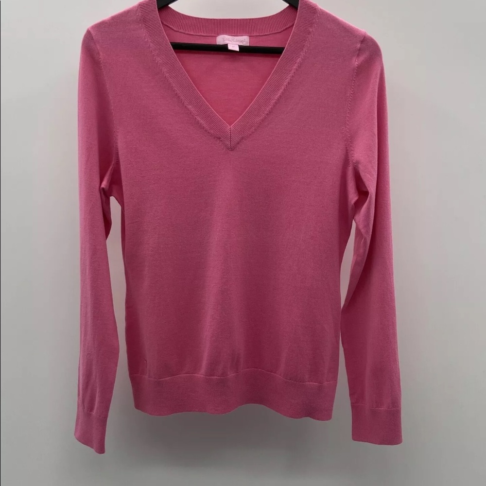 Lilly Pulitzer pink V-neck pullover sweater - M